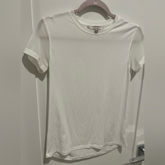 Athleta white basic top size XS - Picture 3 of 3